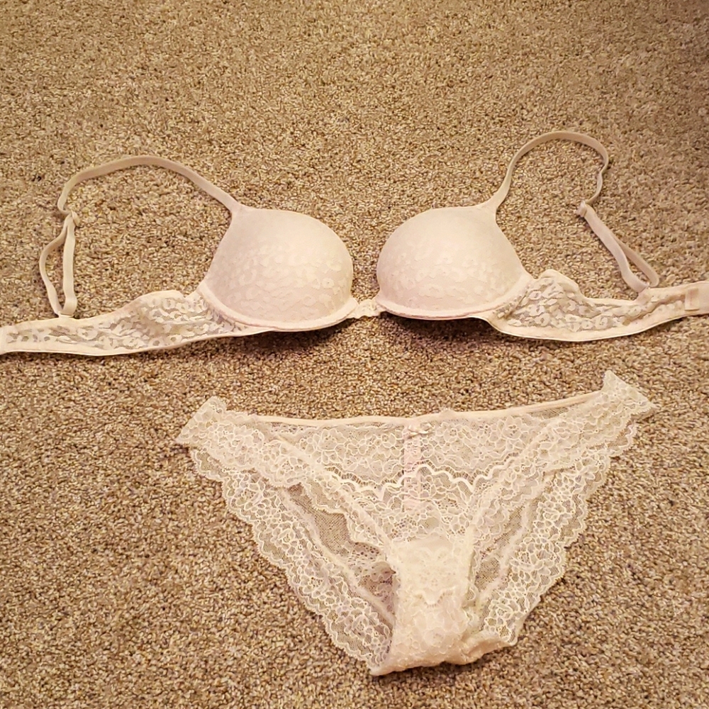 VS bra and panty set